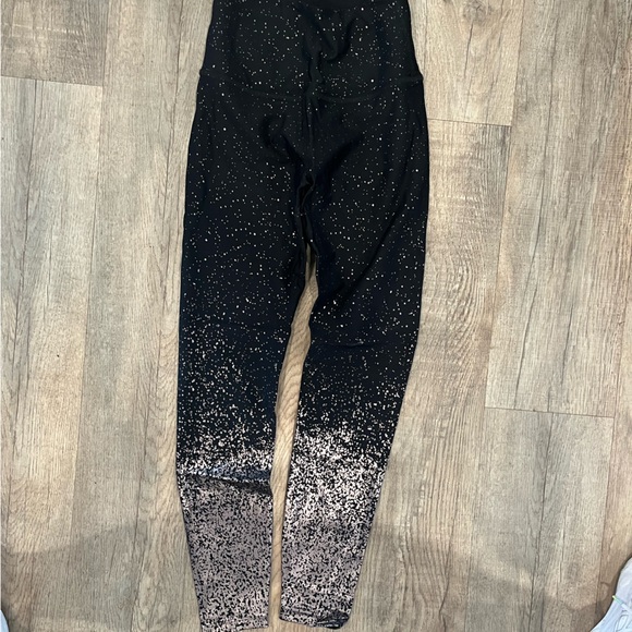 Beyond Yoga foil leggings - Picture 1 of 2
